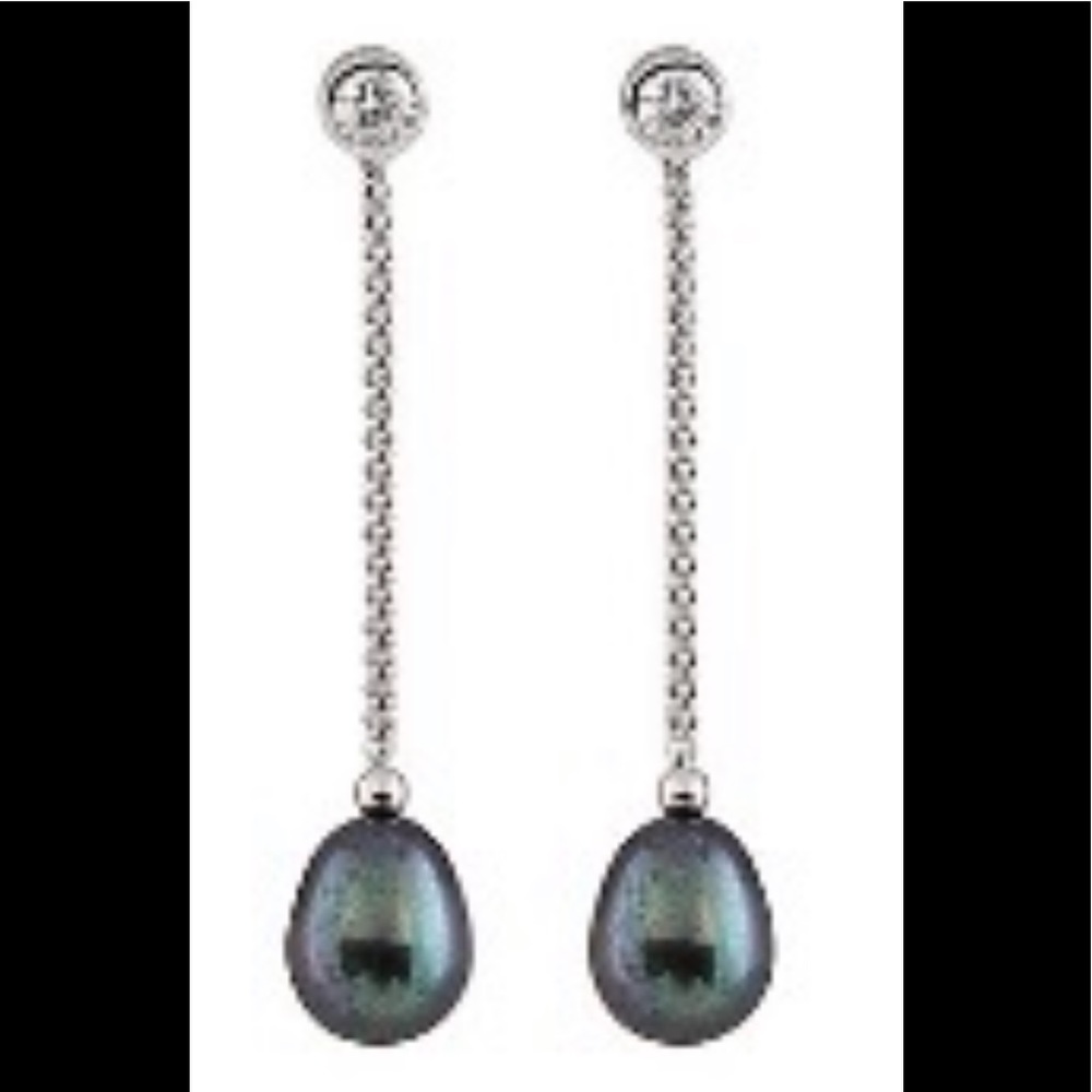 Splendid Freshwater Pearl earrings-NIB